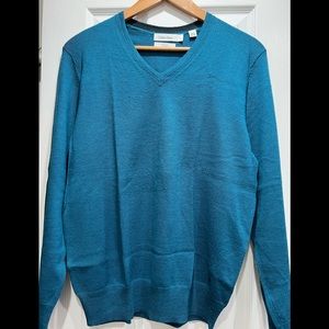 Calvin Klein V-Neck Teal Color Sweater, Medium